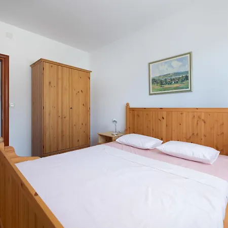 아파트 Limun-1 By Interhome 트로기르