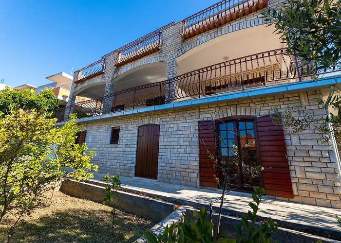 Appartement Limun-1 By Interhome Trogir