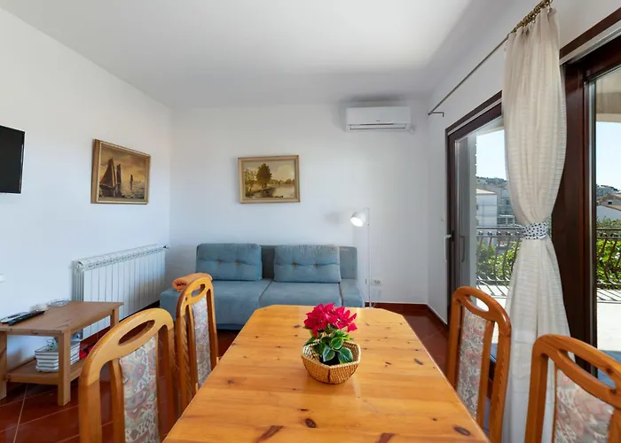 Apartment Limun-1 By Interhome Trogir