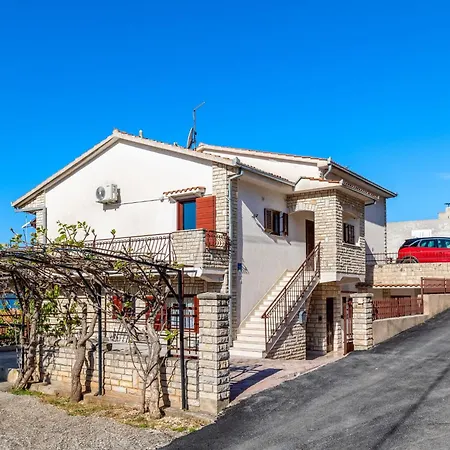 Apartamento Limun-1 By Interhome Trogir
